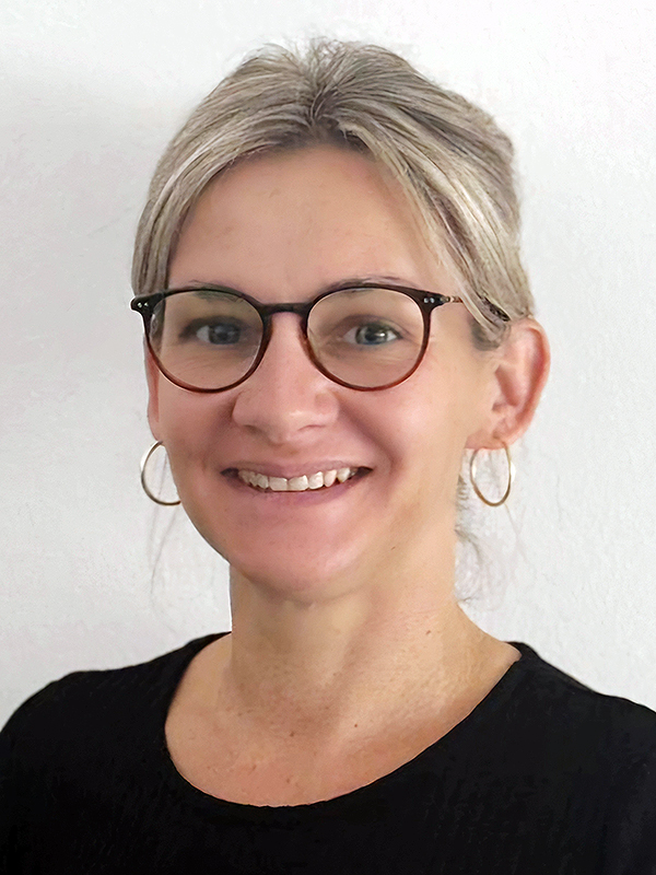 ALEXANDRA LAUFER